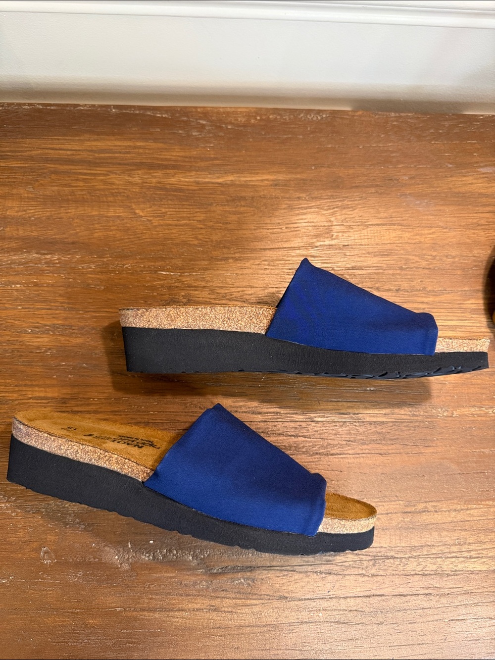 NAOT Tampa Slides - Narrow